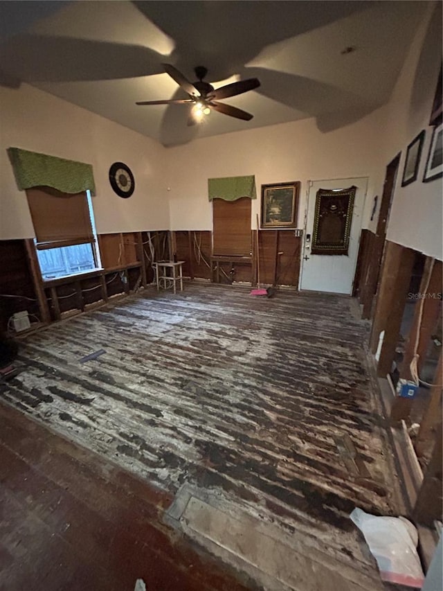 misc room featuring ceiling fan and dark hardwood / wood-style flooring