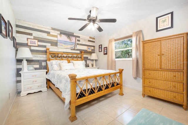 bedroom featuring ceiling fan