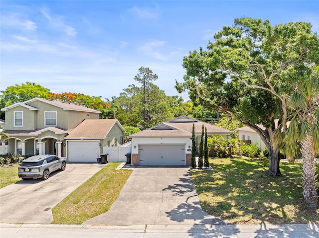 3611 19th St N, Saint Petersburg, FL 33713 - view of front facade featuring driveway