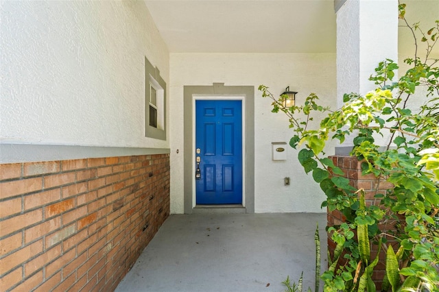 3611 19th St N, Saint Petersburg, FL 33713 - entrance to property with stucco siding