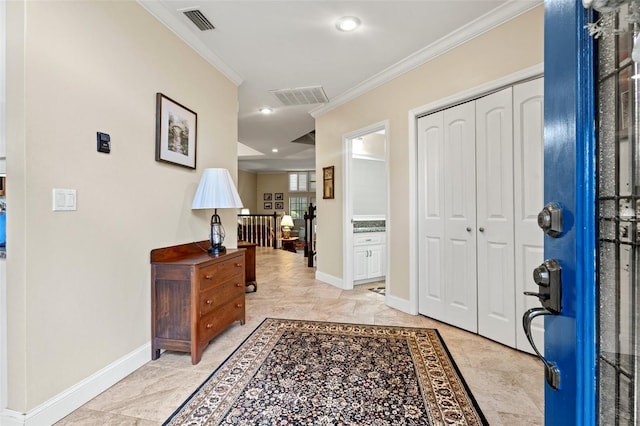 foyer with crown molding