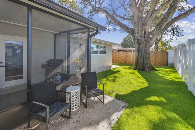 view of yard with a patio area