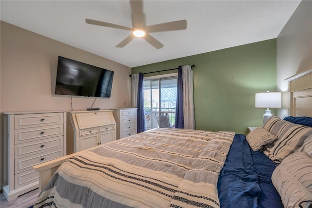 bedroom featuring ceiling fan