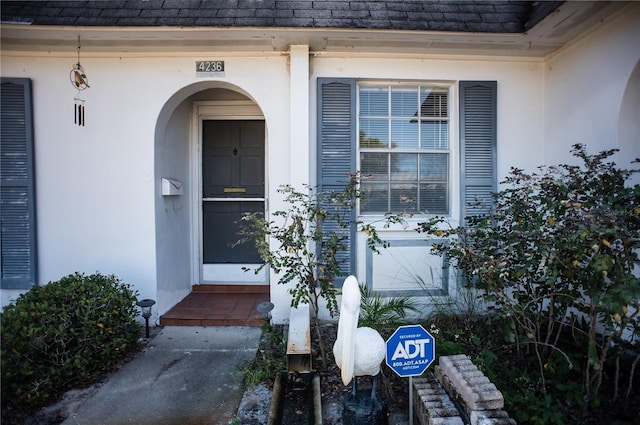 view of doorway to property