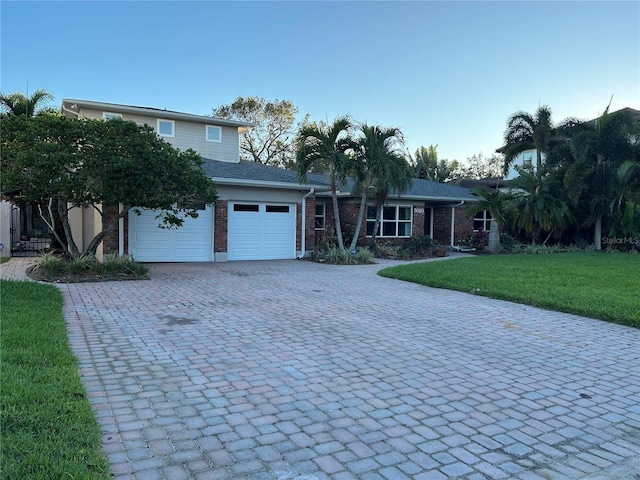 view of front of house with a front yard