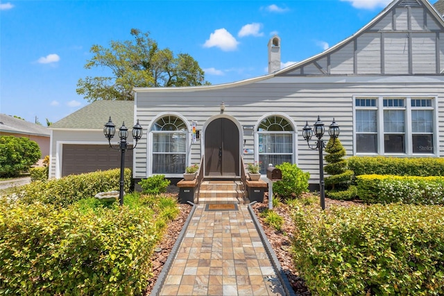 view of front of home featuring a garage