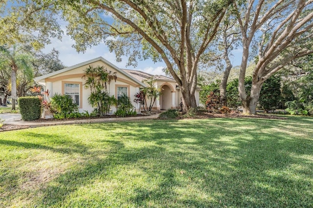 view of front of house with a front yard