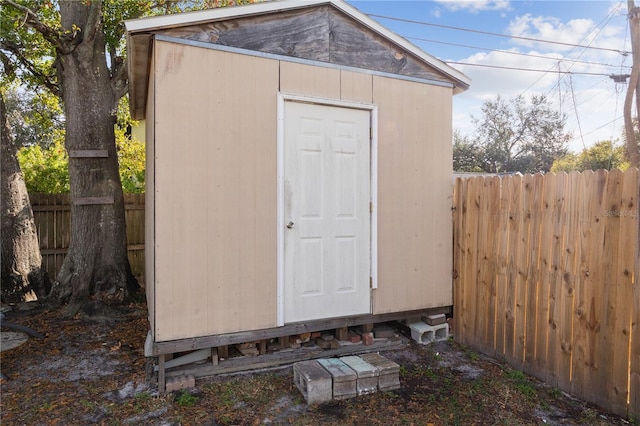 view of outdoor structure