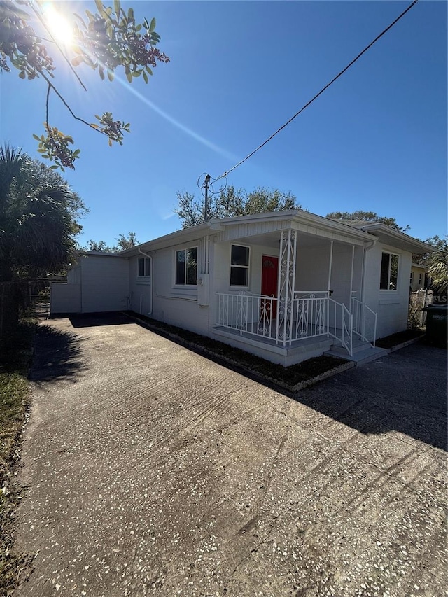 view of front of house with a porch