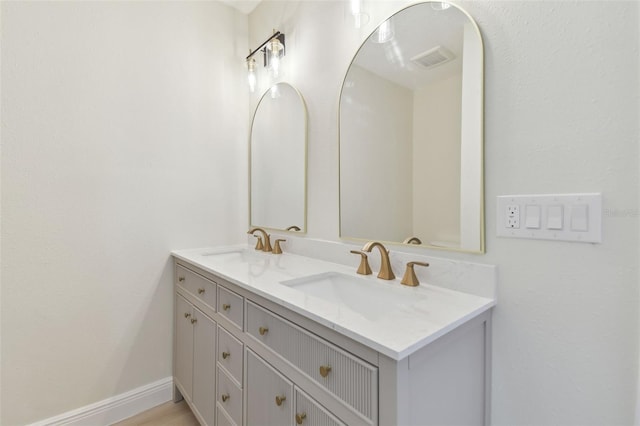 bathroom with vanity