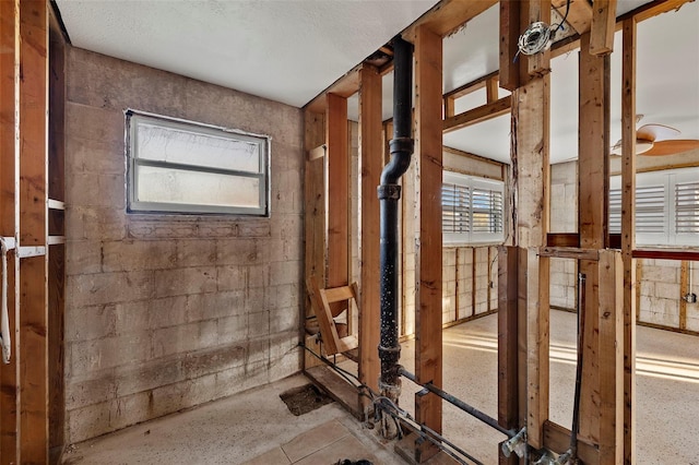 interior space featuring concrete flooring