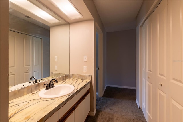 bathroom with vanity