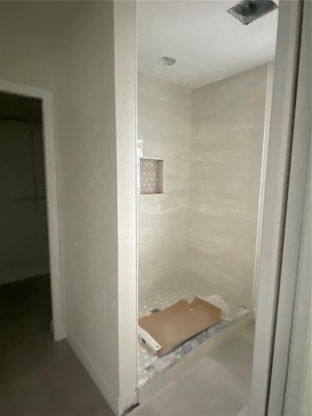 bathroom with walk in shower