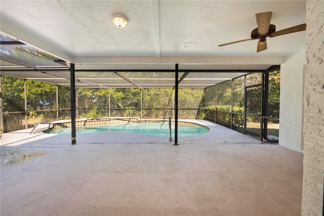 view of pool with ceiling fan