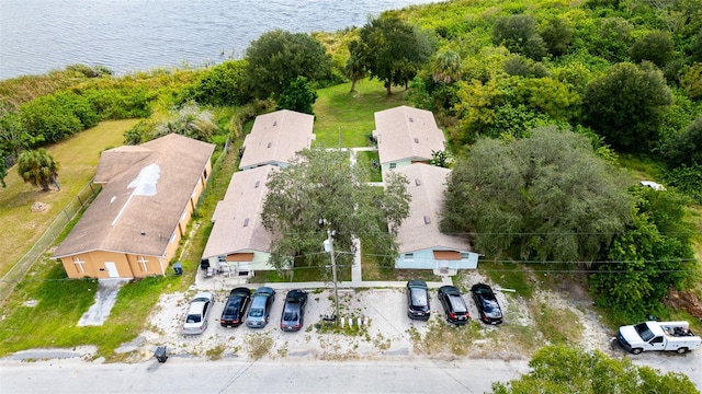 bird's eye view with a water view