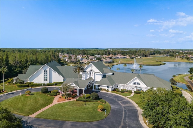 bird's eye view with a water view