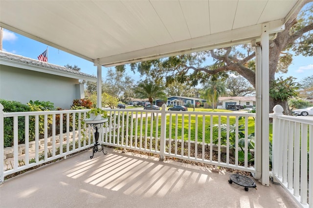 balcony featuring covered porch