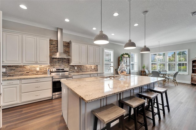 1308 Alhambra Dr, Apollo Beach, FL 33572 - photo 5