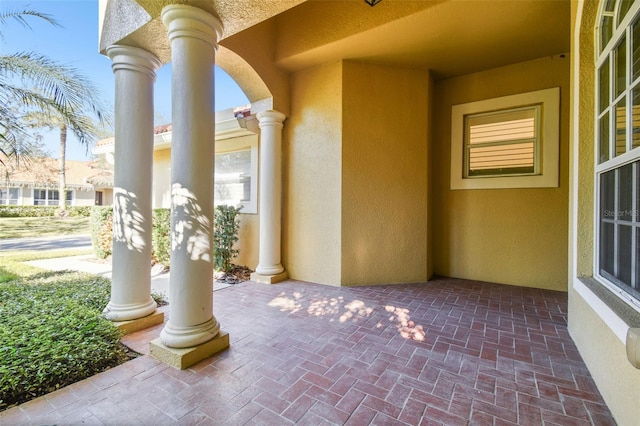 view of patio / terrace with covered porch