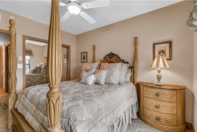 bedroom with ceiling fan