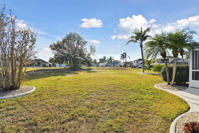 view of yard with a residential view