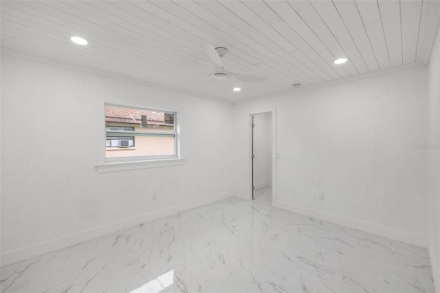 empty room featuring ceiling fan