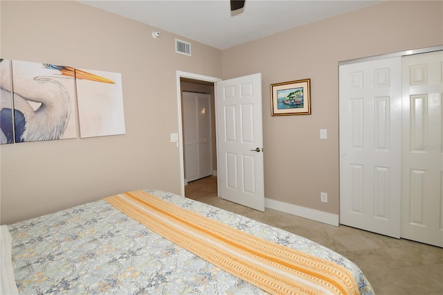 bedroom featuring a closet