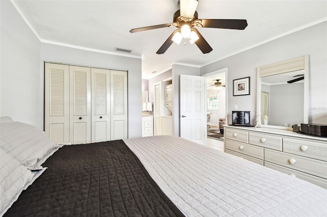 unfurnished bedroom featuring a closet, ceiling fan, and ornamental molding