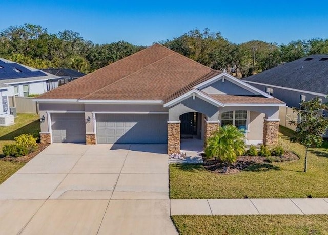 17671 Bright Wheat Dr, Lithia, FL 33547 - photo 1