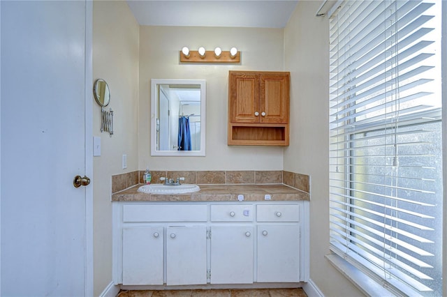 bathroom with vanity