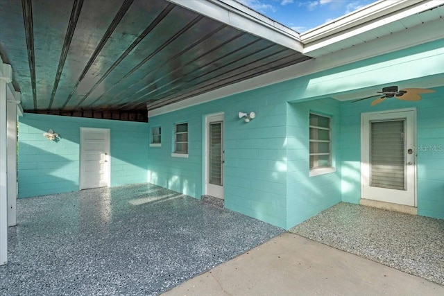 11435 2nd St E, Treasure Island, FL 33706 - photo 1