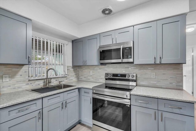 11435 2nd St E, Treasure Island, FL 33706 - photo 4