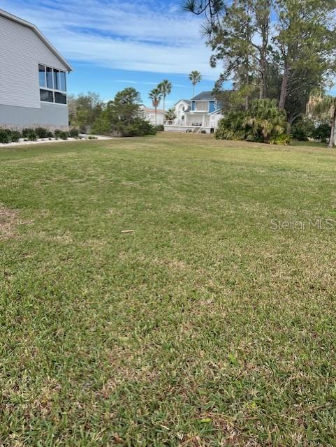 Listing photo 2 for Harbour Watch Dr, Tarpon Springs FL 34689