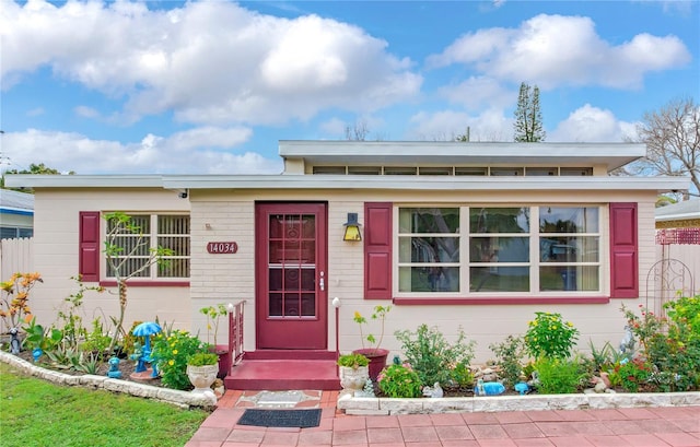 view of front of house