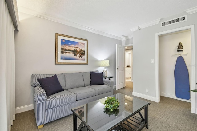 living room with carpet flooring and crown molding