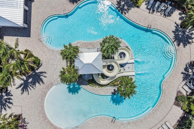 view of swimming pool