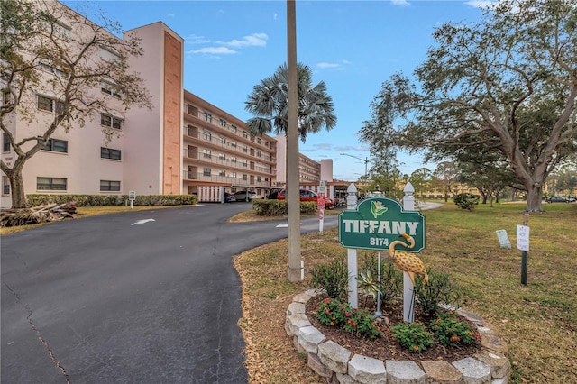 8174 Terrace Garden Dr N Unit 110, Saint Petersburg, FL 33709 - view of building exterior