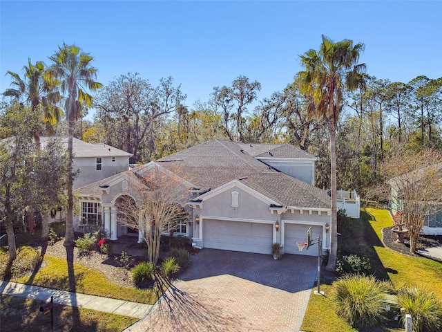 view of front of house with a garage