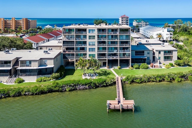 bird's eye view with a water view