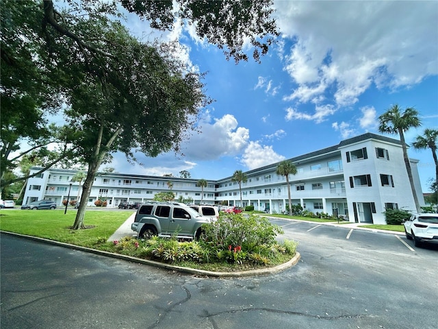 view of building exterior