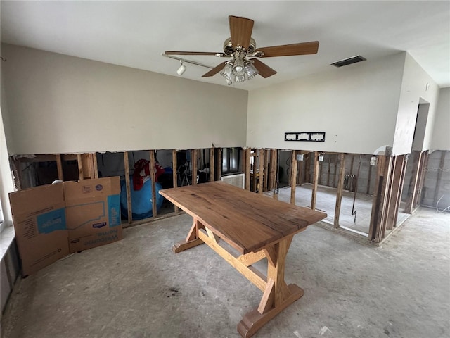 dining area featuring ceiling fan