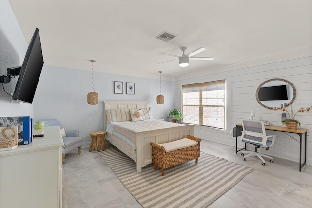 bedroom with ceiling fan