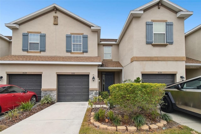 view of front of house featuring a garage