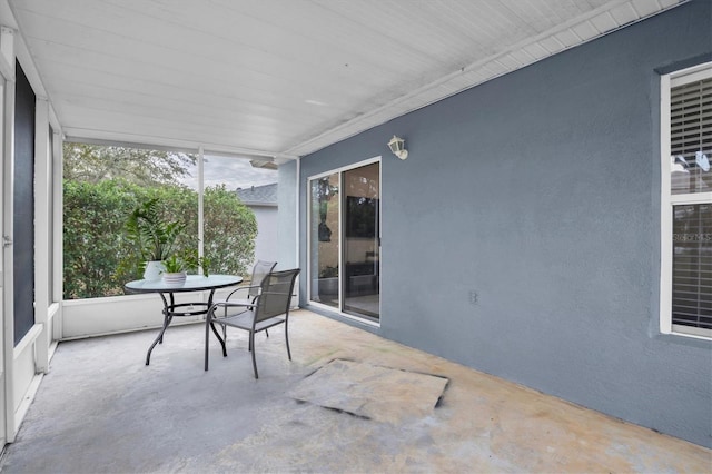 view of sunroom / solarium