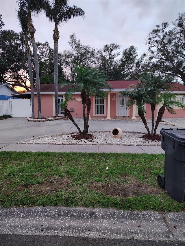 view of front of home