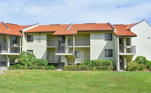 view of building exterior