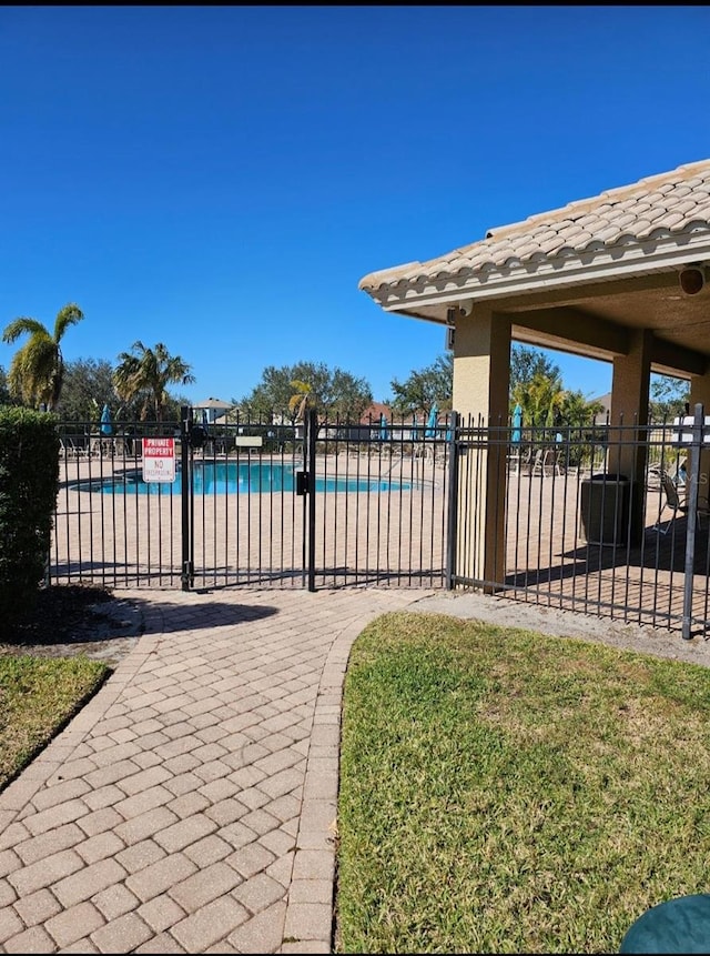 view of swimming pool