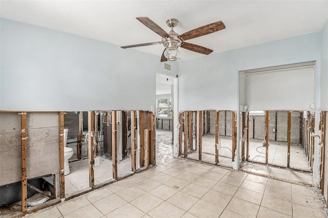 spare room featuring ceiling fan