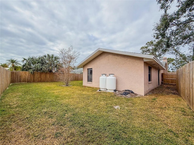 exterior space with a yard