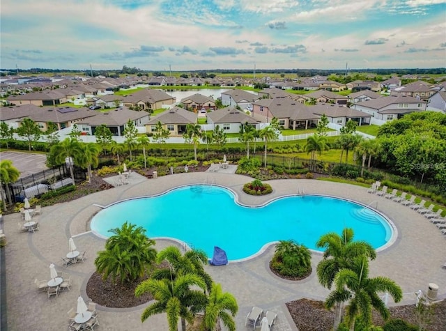 view of swimming pool featuring a patio